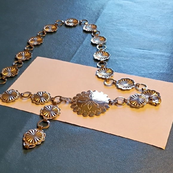 Silver Tone Metal Concho Style Southwest Belt - Picture 1 of 5